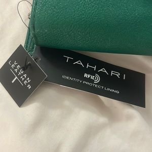 NWT Tahari Green Wallet